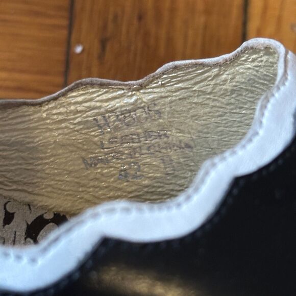 Bronx Ankle Wrap Elongated Pointy Toe Black and White Maid ALL LEATHER - Picture 8 of 9